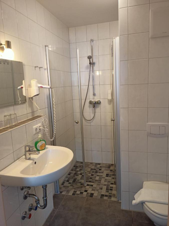Hotel - Gasthof Erber Sinzing Dış mekan fotoğraf