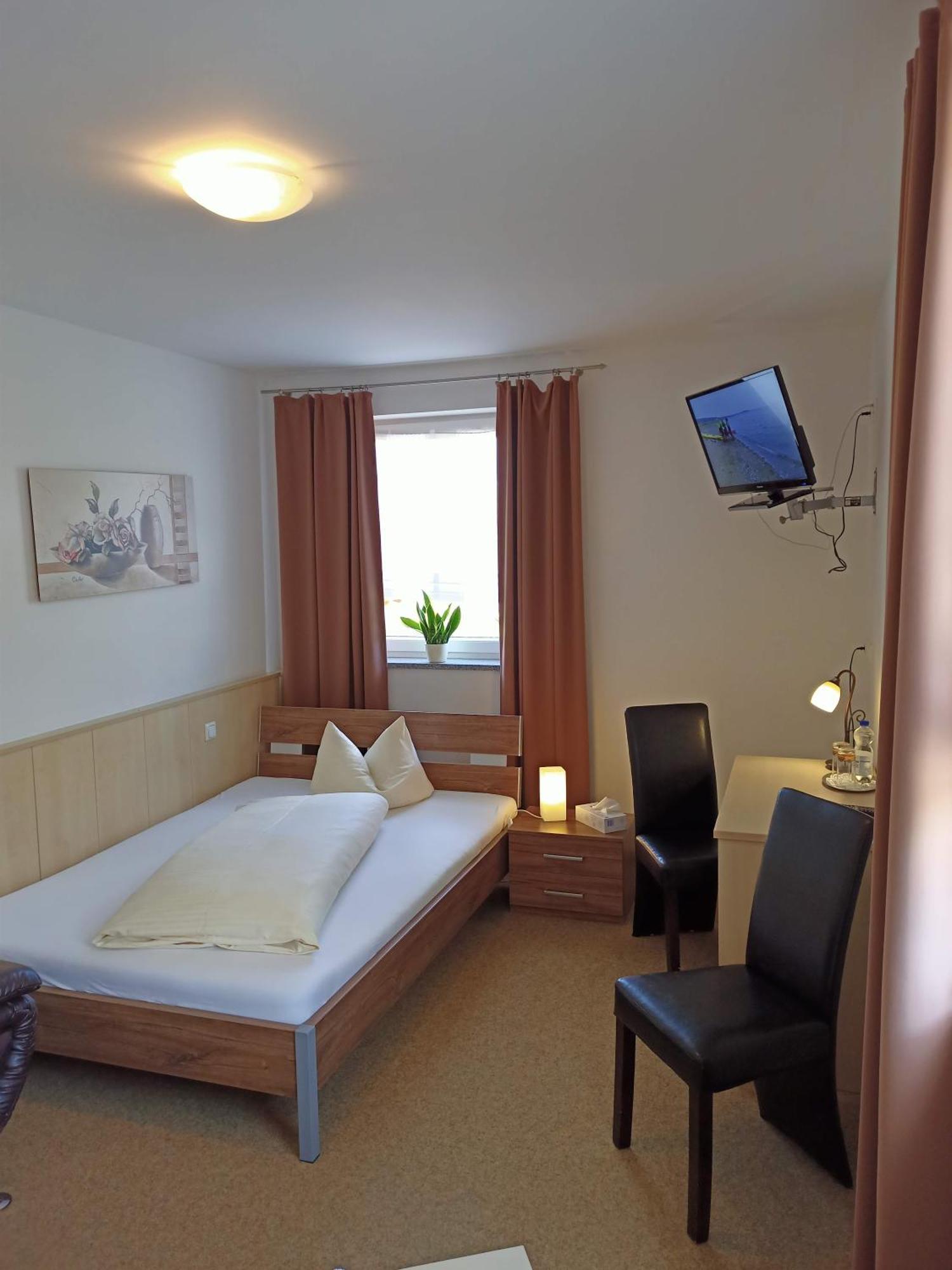 Hotel - Gasthof Erber Sinzing Dış mekan fotoğraf