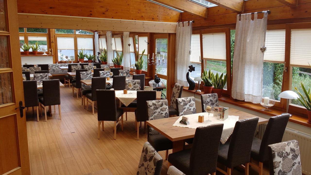 Hotel - Gasthof Erber Sinzing Dış mekan fotoğraf