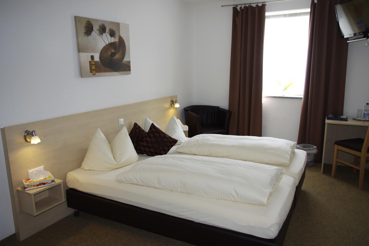 Hotel - Gasthof Erber Sinzing Dış mekan fotoğraf