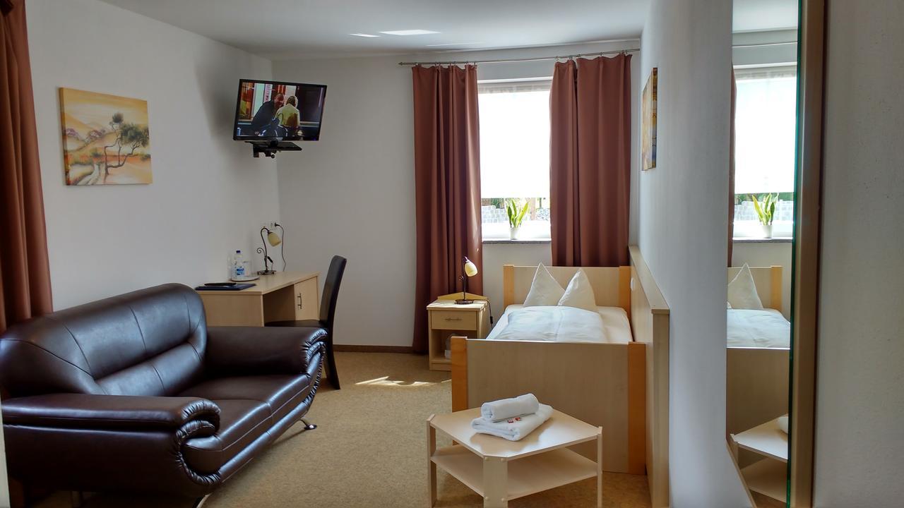 Hotel - Gasthof Erber Sinzing Dış mekan fotoğraf